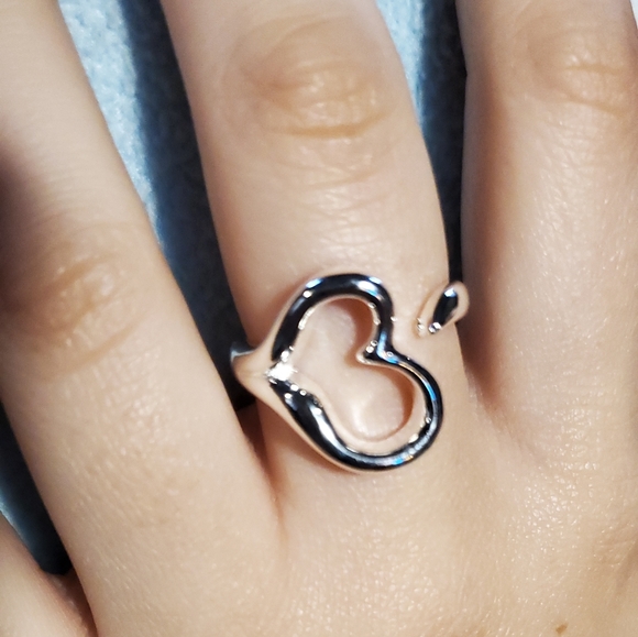 Sterling Silver Heart Ring - Picture 7 of 7